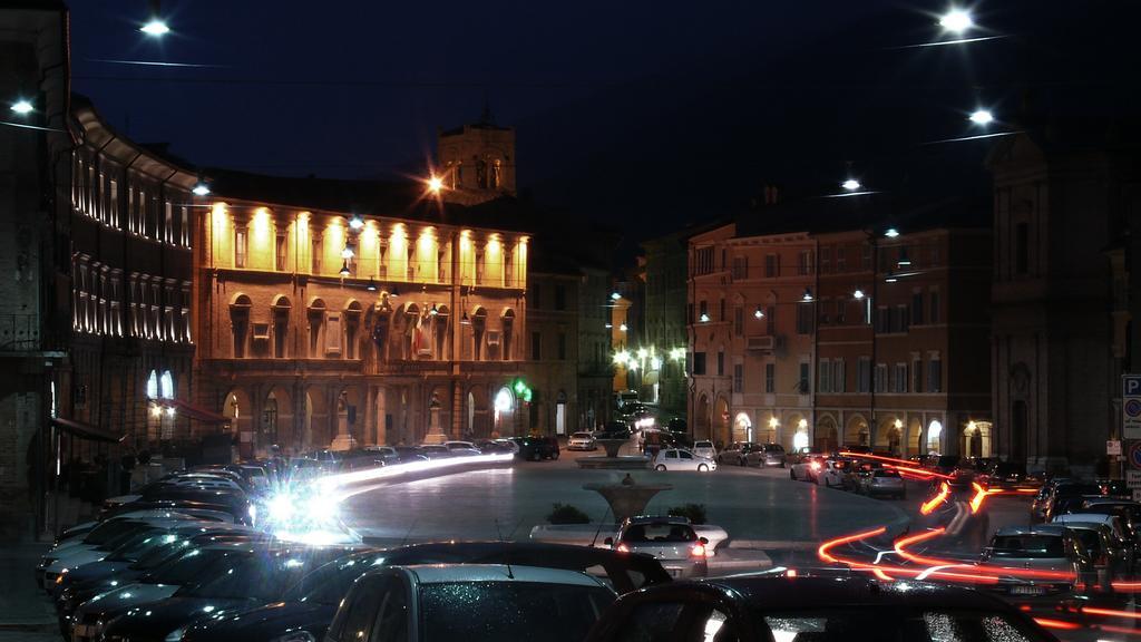 Due Torri Hotel San Severino Marche Exterior photo
